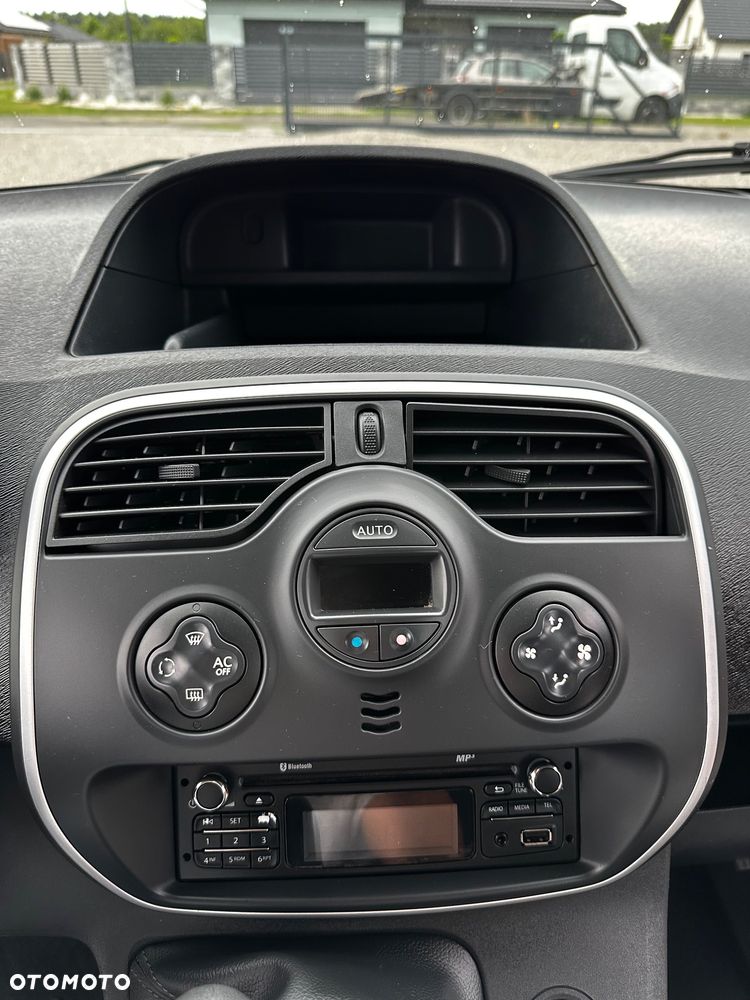 Renault Kangoo 1.6 16V 105 Privilege - 12