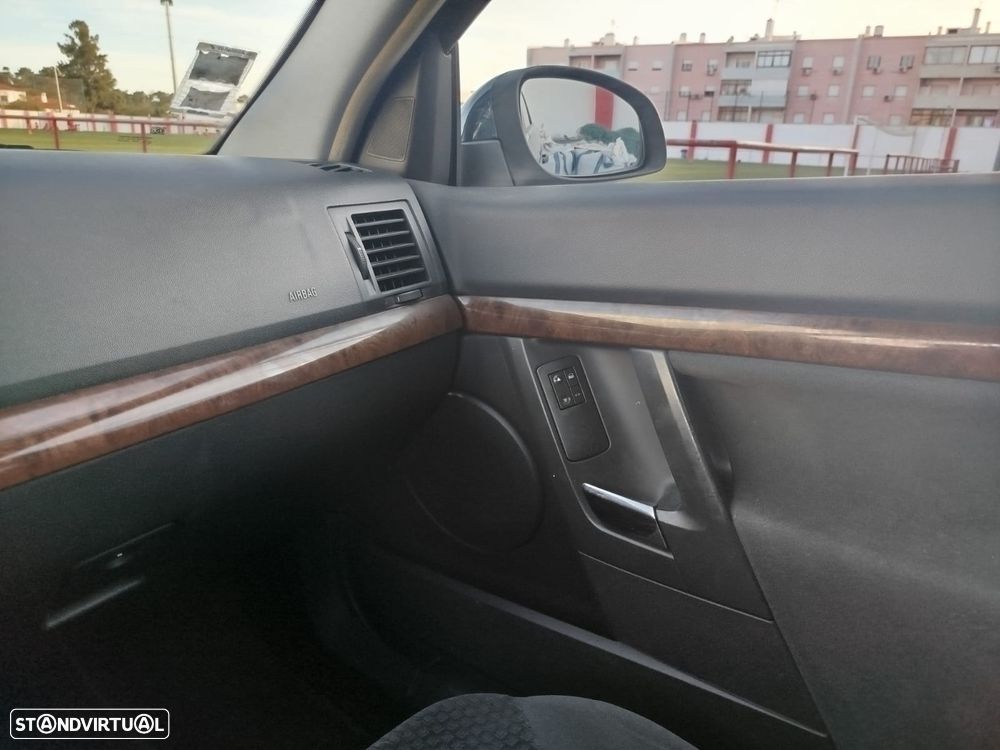 Opel Vectra 2.2 DTi Elegance - 18