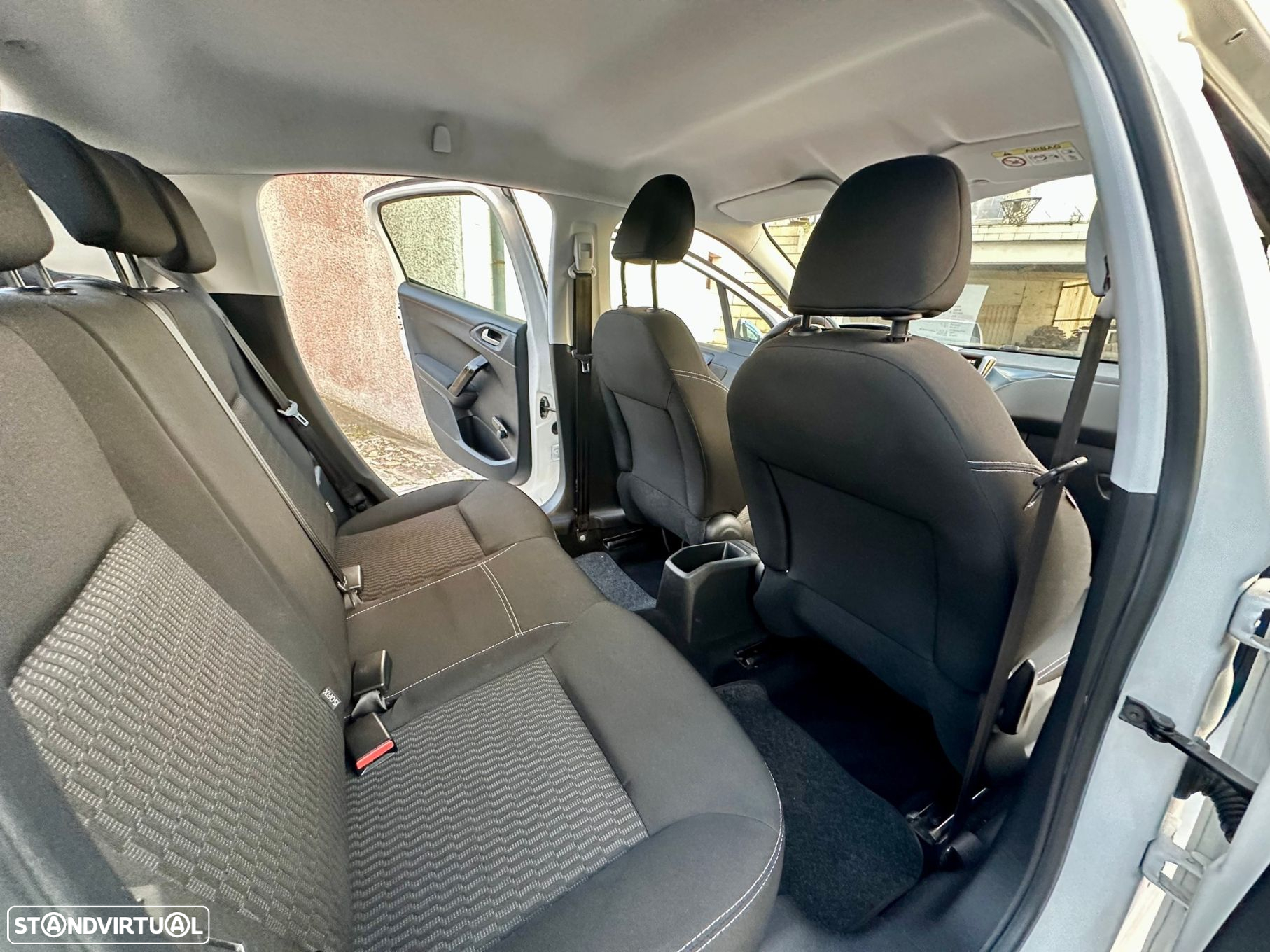 Peugeot 208 1.0 VTi Active - 11