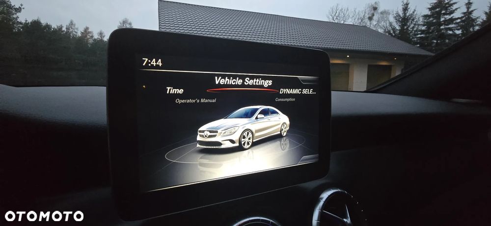 Mercedes-Benz CLA 250 4Matic 7G-DCT SCORE - 35