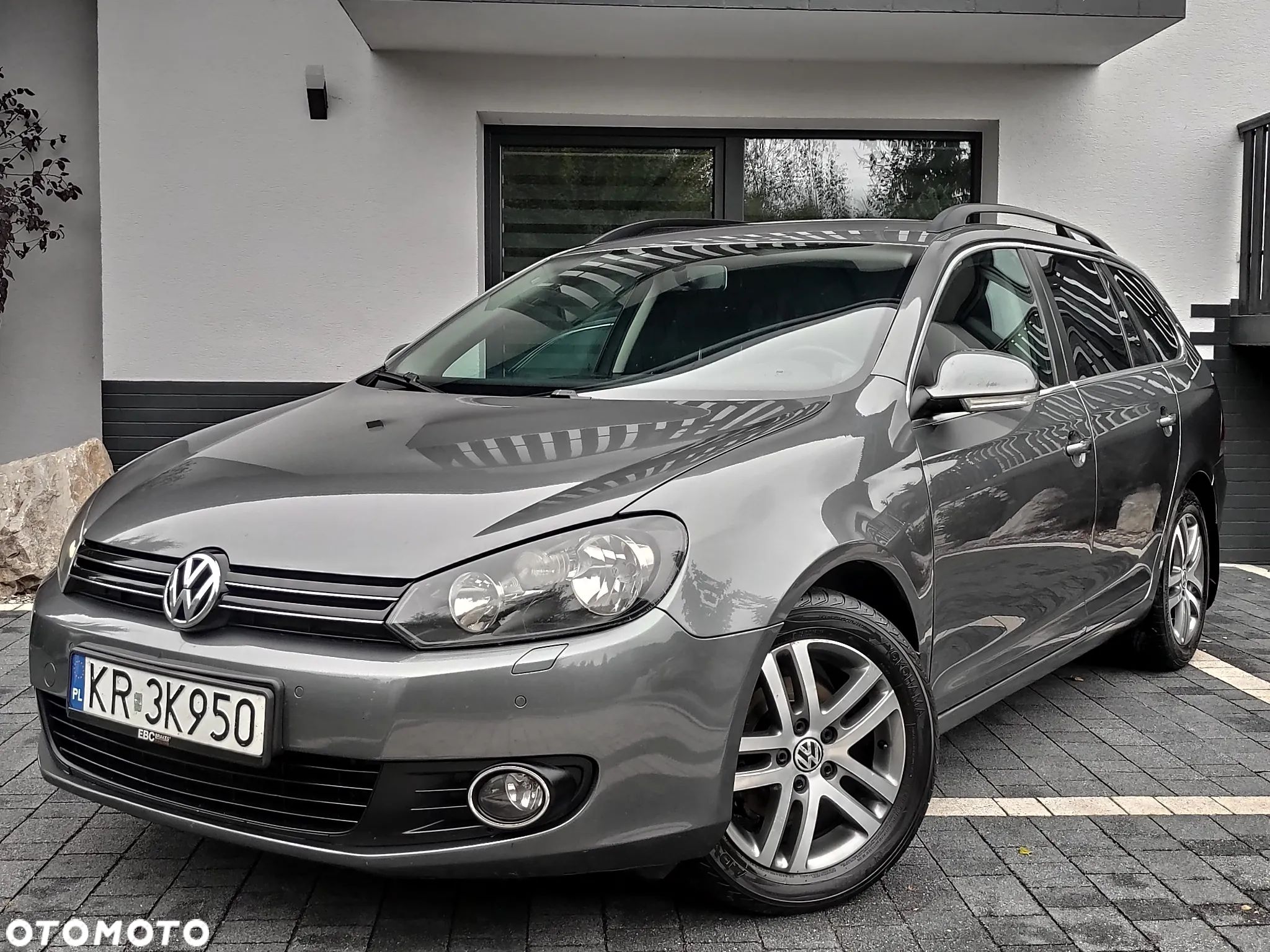 Volkswagen Golf VI 1.6 TDI Comfortline - 1