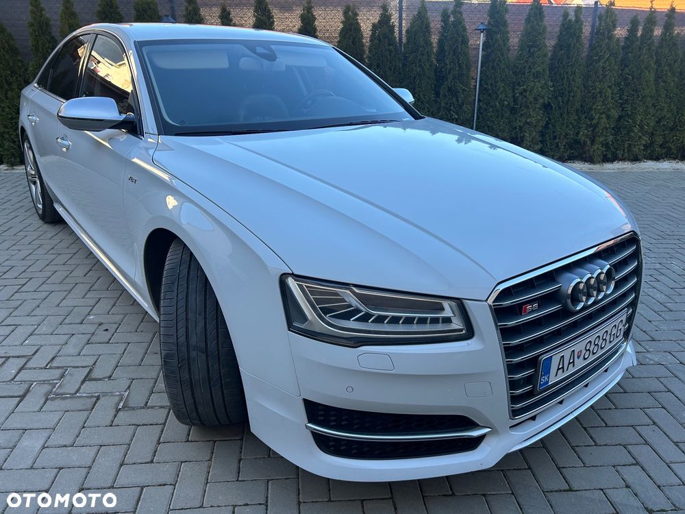 Audi S8 Plus 4.0 TFSI Quattro - 11