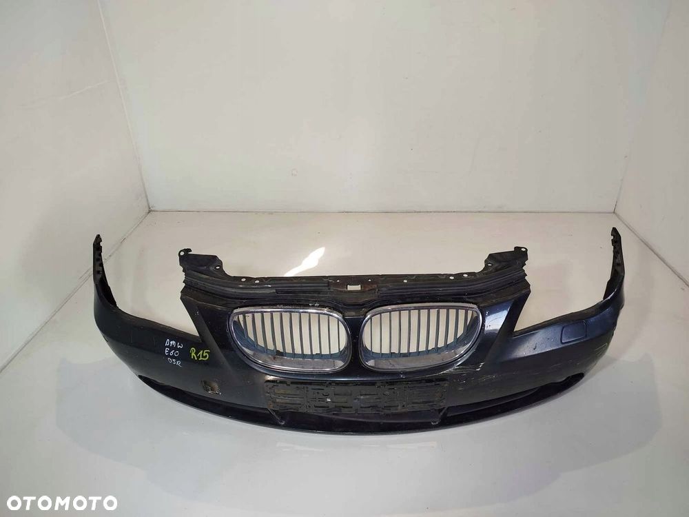 Zderzak przedni przód BMW 5 E60  E61 03-10 SPRYSKI PDC - 5