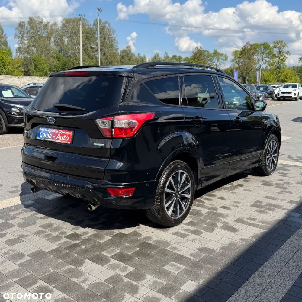 Ford Kuga - 12