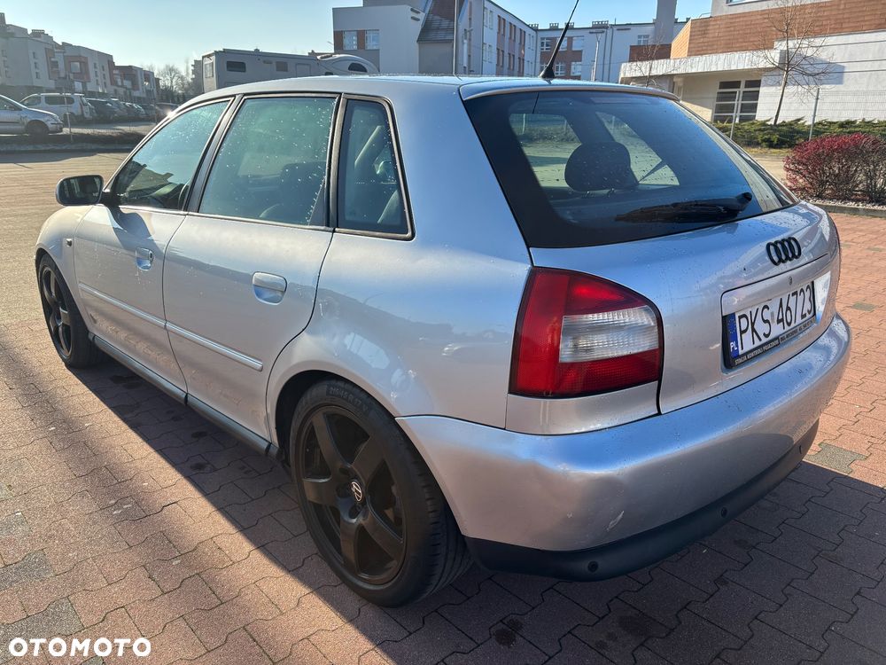 Audi A3 Sportback - 15