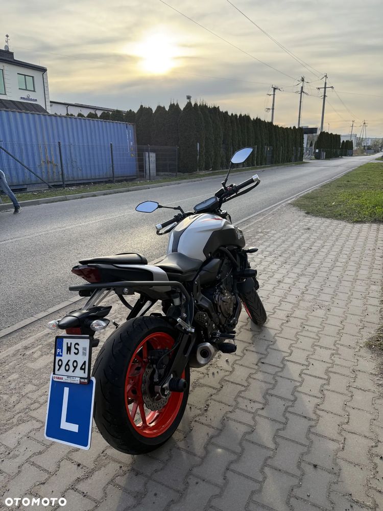 Yamaha MT - 9