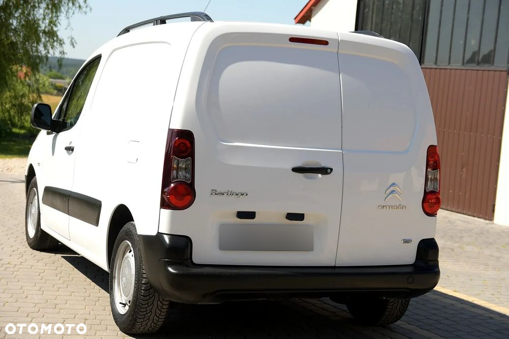 Citroën BERLINGO 1.6 eHDI 90KM * Z Niemiec * 3 osobowy * SUPER STAN!! - 8