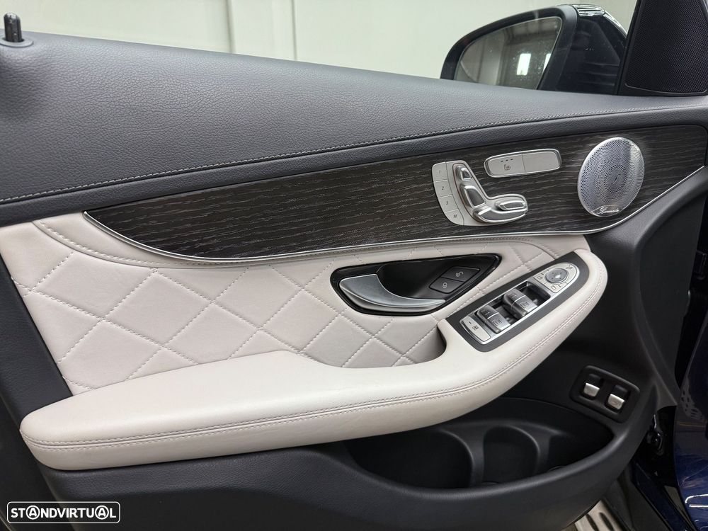 Mercedes-Benz GLC 220 d Coupe 4Matic 9G-TRONIC AMG Line - 16