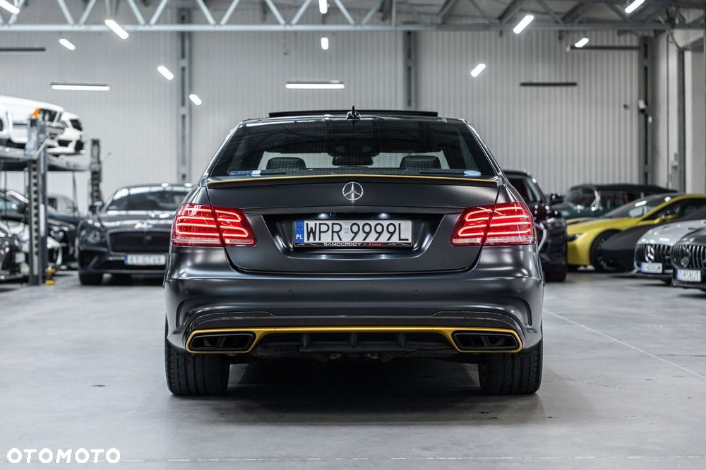 Mercedes-Benz Klasa E 63 AMG S 4Matic AMG Speedshift MCT - 11