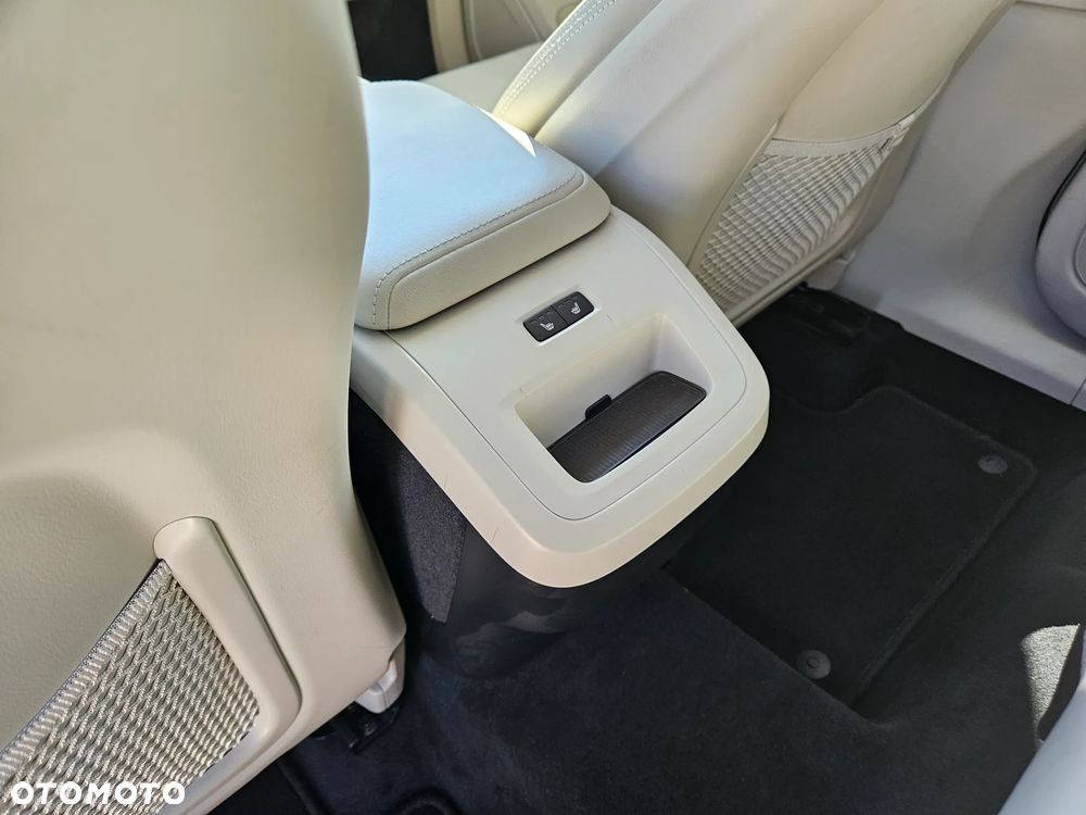 Volvo XC 60 T5 AWD Inscription - 10