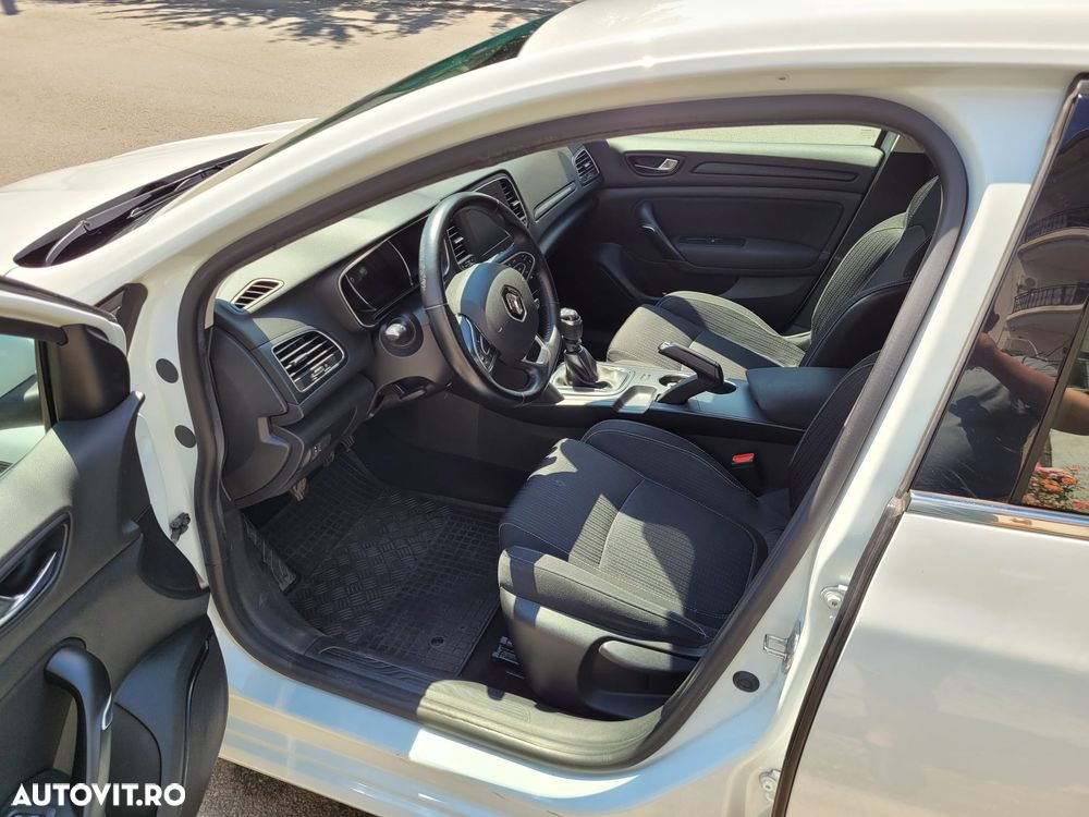 Renault Megane ENERGY dCi Intens - 6