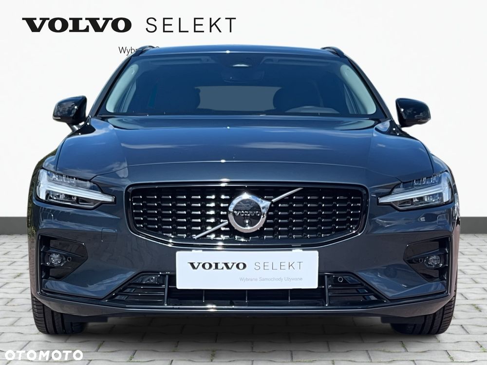 Volvo V60 B4 B Plus Dark - 3