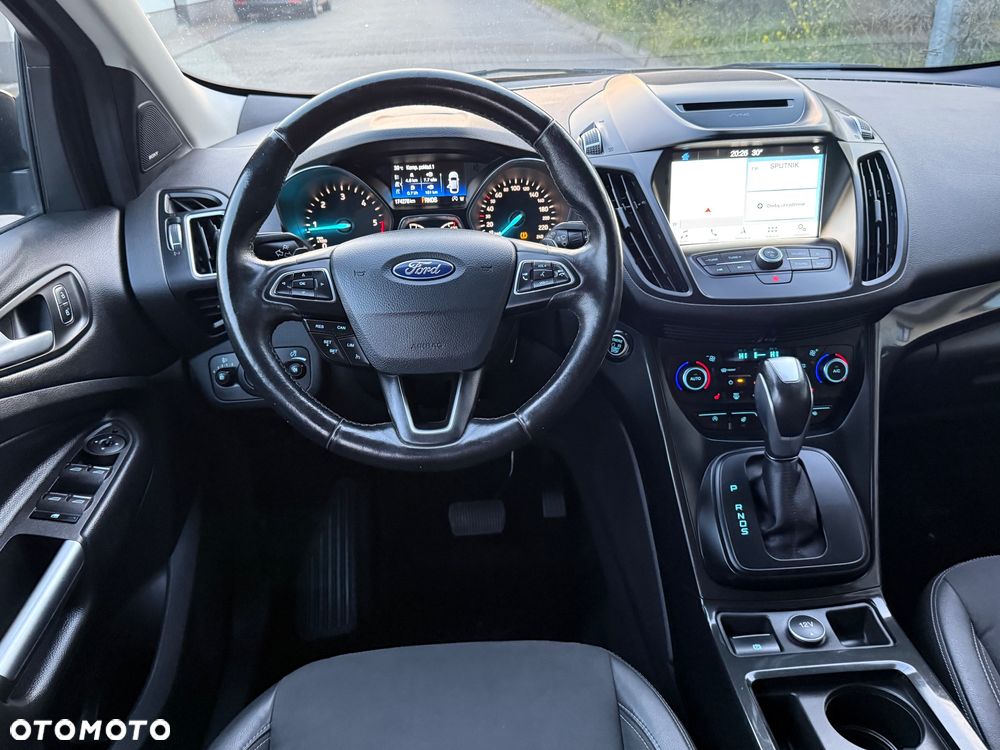 Ford Kuga - 5