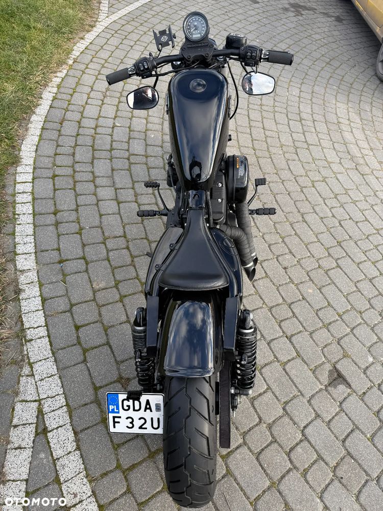 Harley-Davidson Sportster Iron 883 - 21