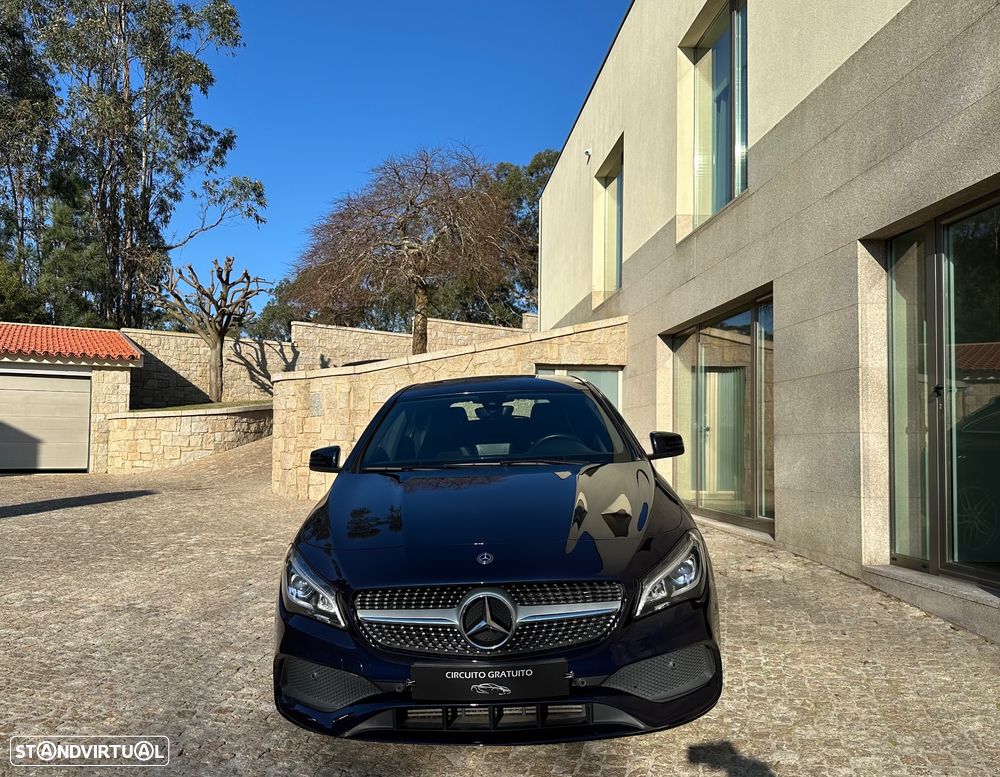 Mercedes-Benz CLA 180 d Shooting Brake AMG Line - 3
