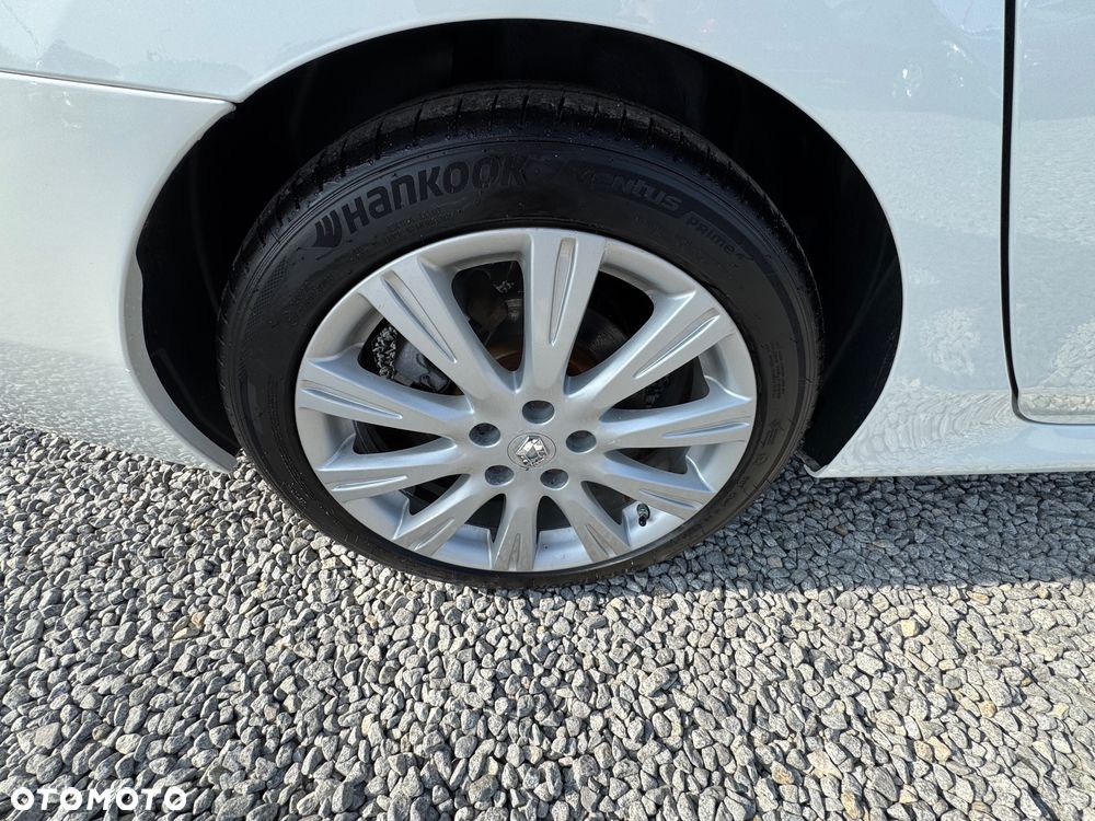 Renault Latitude - 31