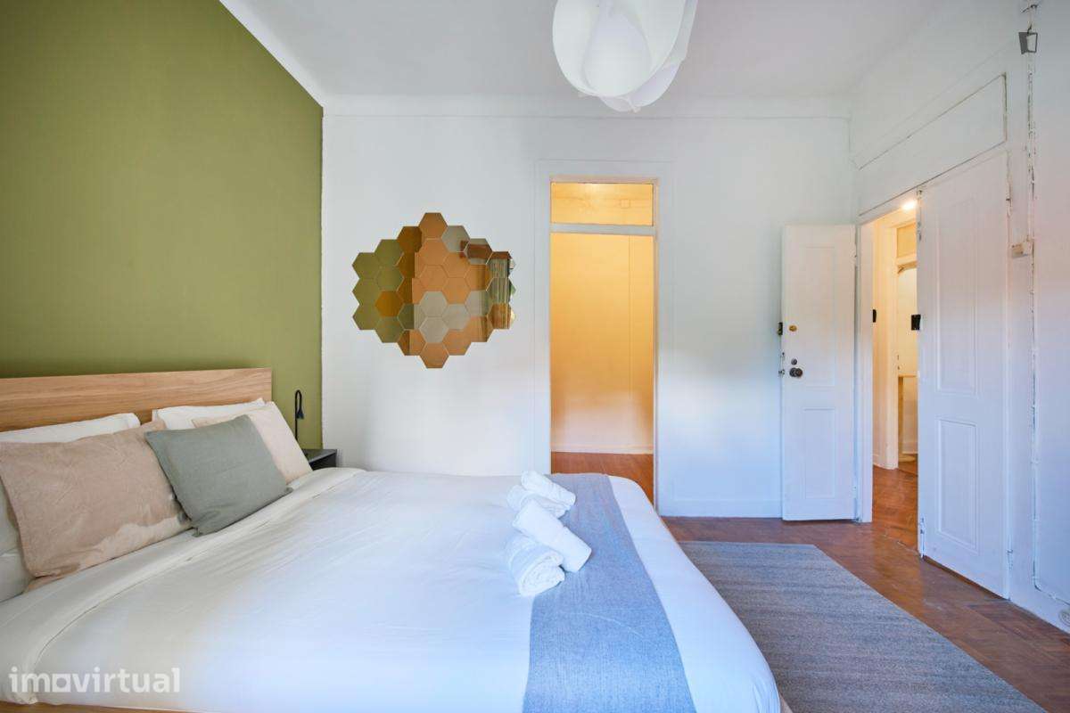 Quarto - localizado em São Bento Lisbon - Grande imagem: 5/27