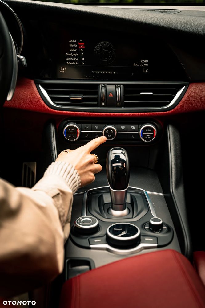 Alfa Romeo Giulia - 11