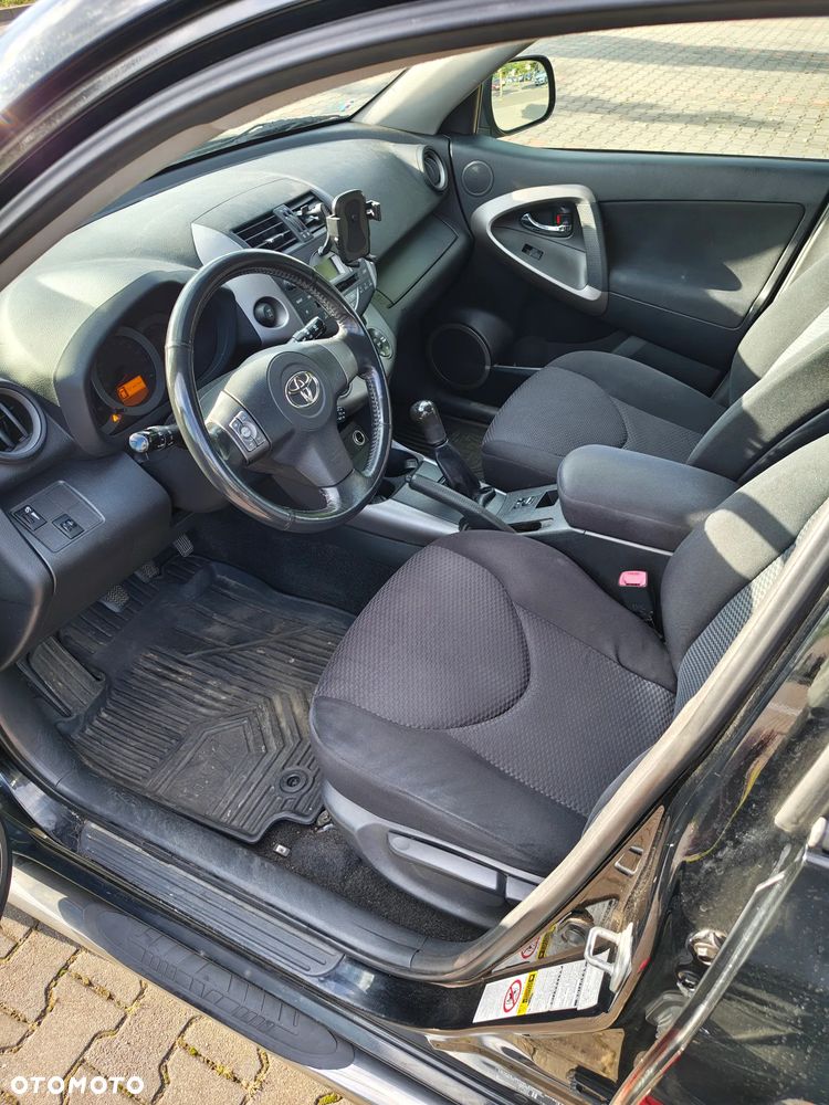 Toyota RAV4 2.0 4x4 - 5