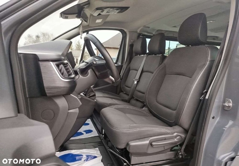 Renault Trafic - 10