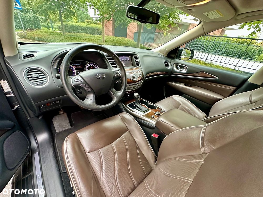 Infiniti QX60 - 16