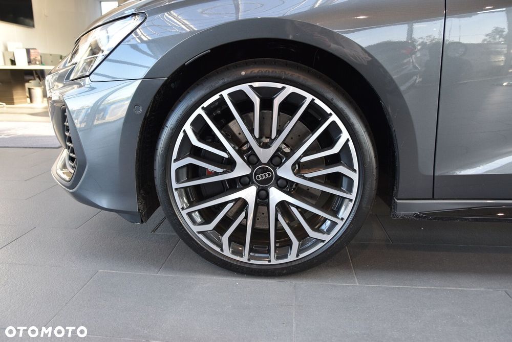Audi S3 Limousine - 8