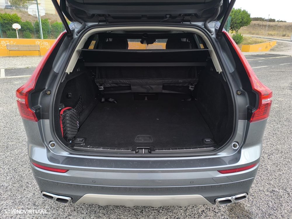 Volvo XC 60 2.0 T8 PHEV Polestar Engineered AWD - 7