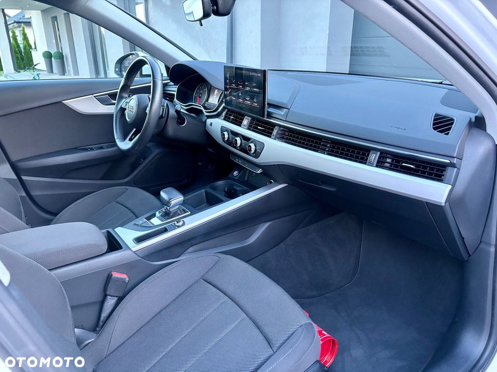 Audi A4 Limousine 35 TFSI S tronic - 18