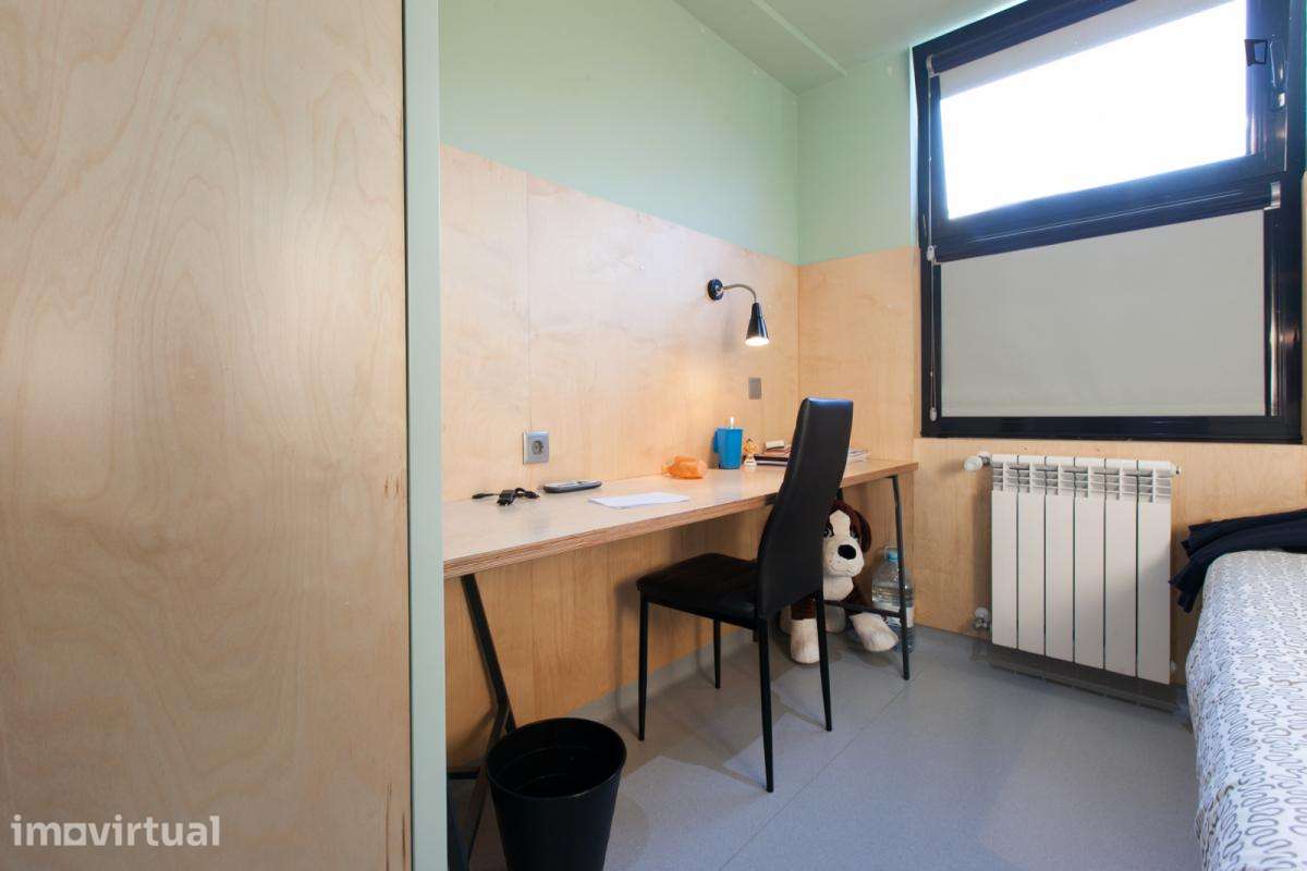 Quarto - localizado em Paranhos Porto - Grande imagem: 4/41