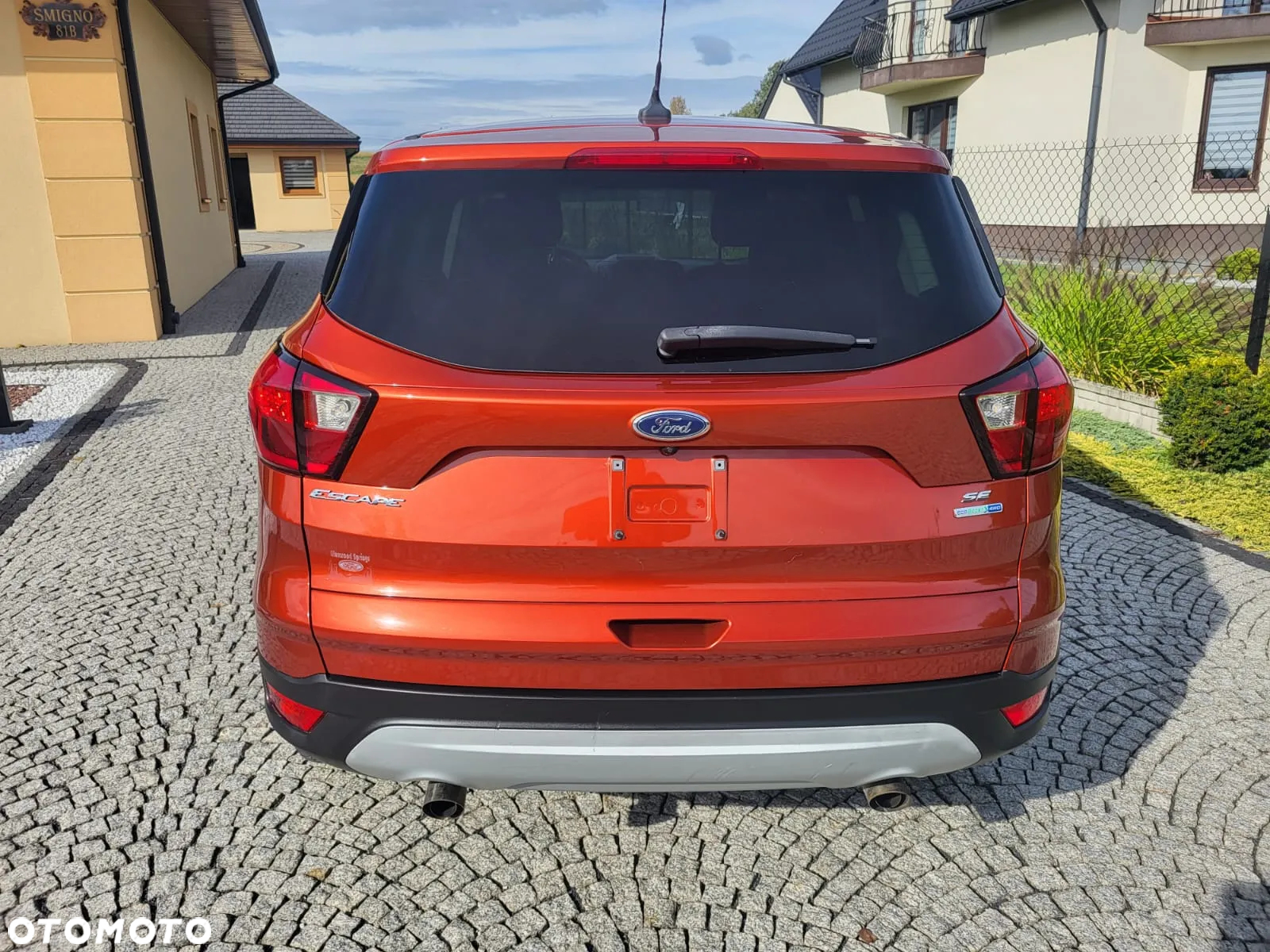 Ford Kuga - 25