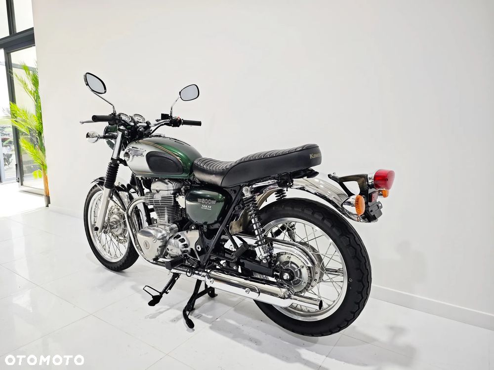 Kawasaki Inny - 16
