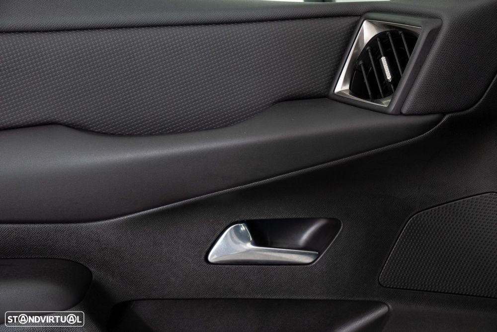 DS DS3 Crossback - 27