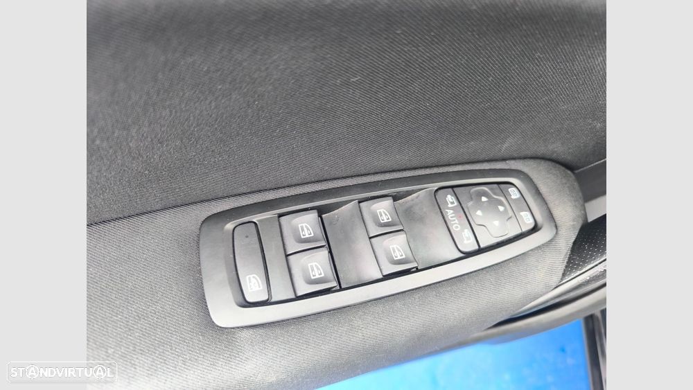 Renault Mégane Sport Tourer 1.5 Blue dCi Intens - 6