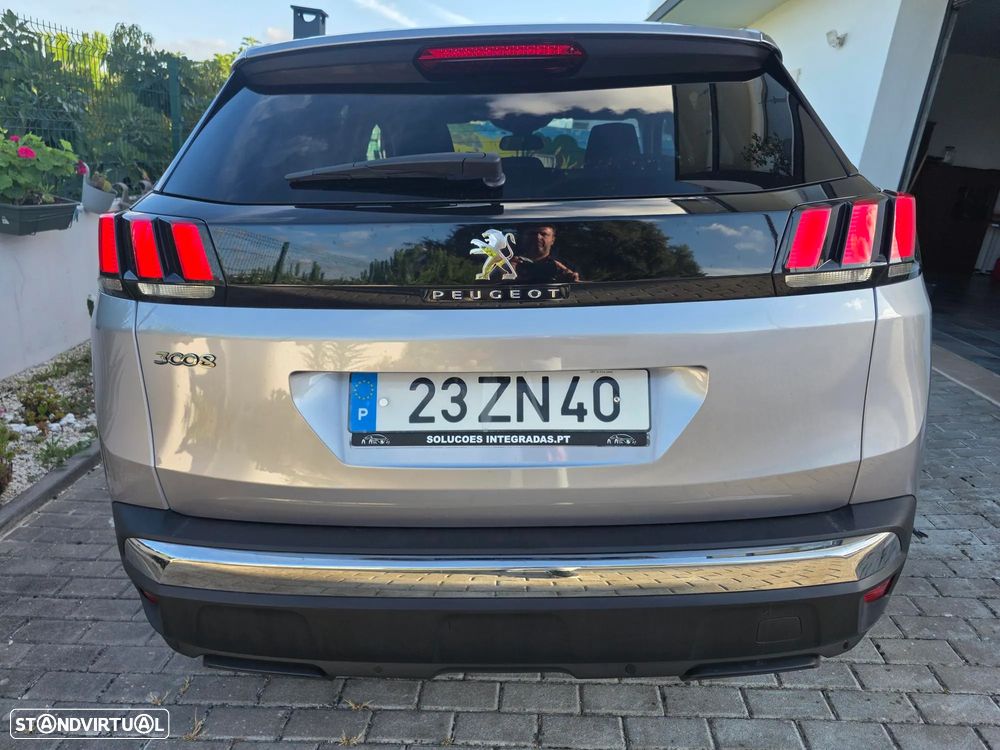 Peugeot 3008 1.5 BlueHDi Allure Baixo Consumo - 42