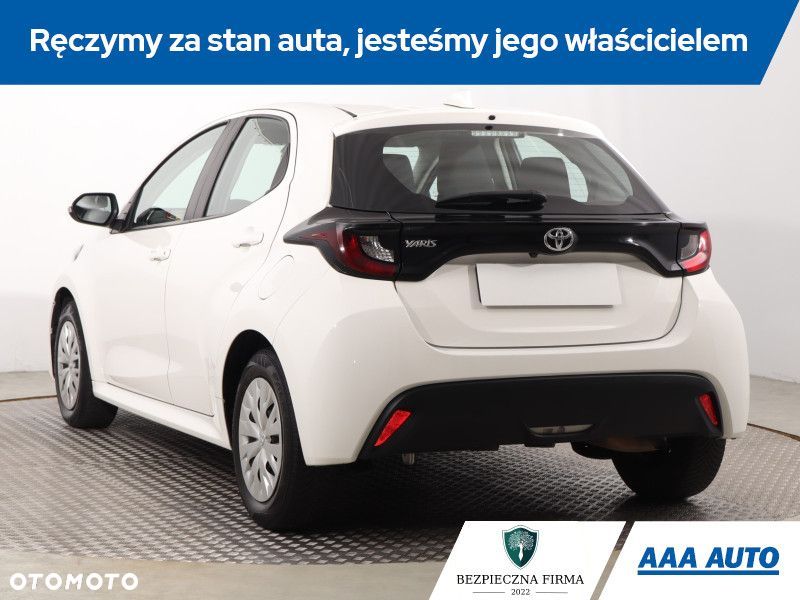 Toyota Yaris - 5