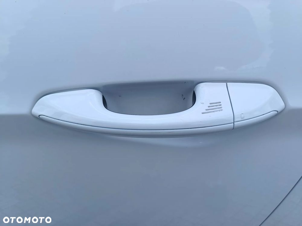 Ford S-Max 2.0 TDCi Titanium PowerShift - 16