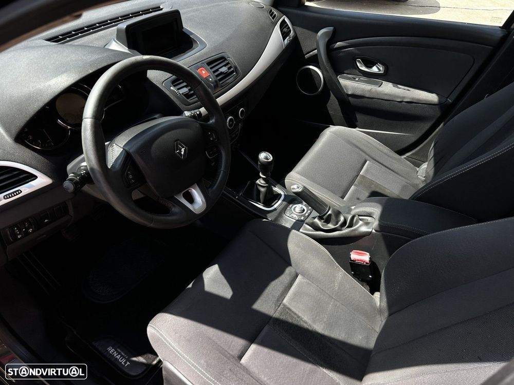 Renault Mégane Break 1.5 dCi Dynamique - 6