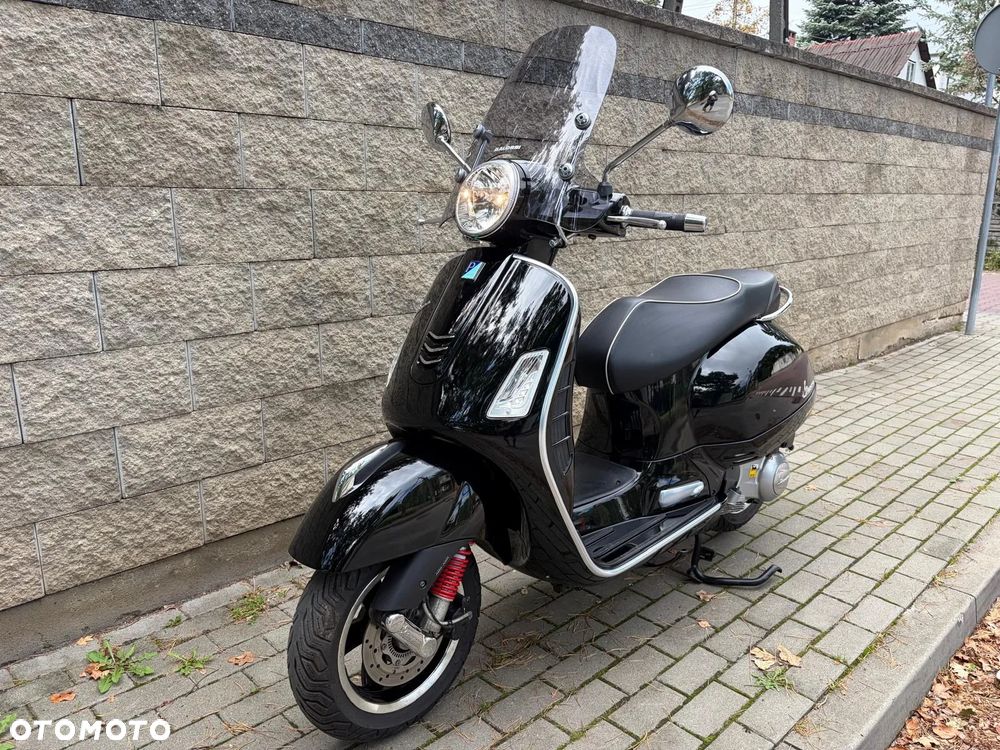 Vespa GTS - 1