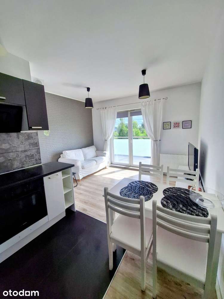 Okazja, super lokalizacja, duży balkon, umeblowane
