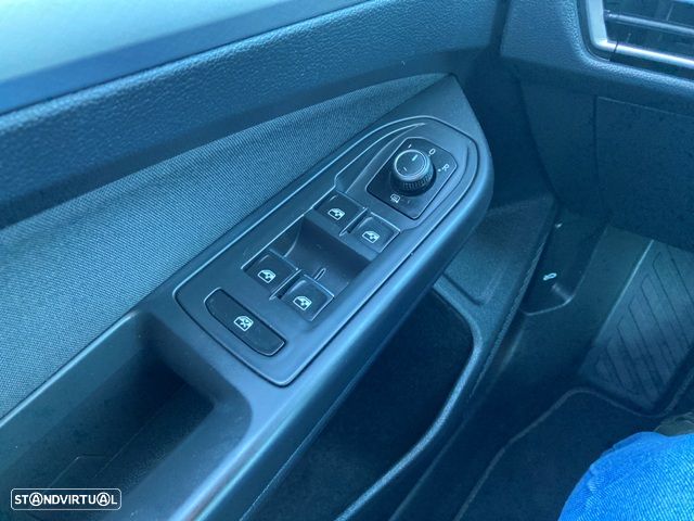 Volkswagen Golf Variant 2.0 TDi Life DSG — fotografia 24