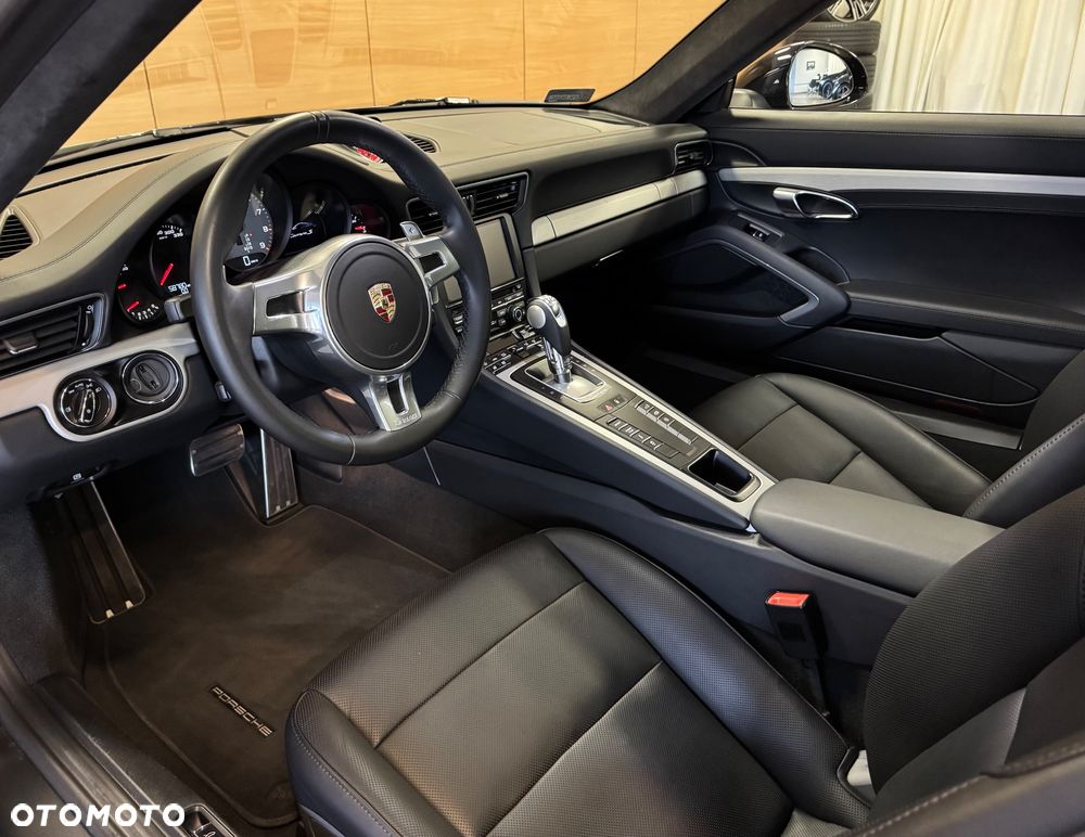 Porsche 911 Carrera S PDK - 13