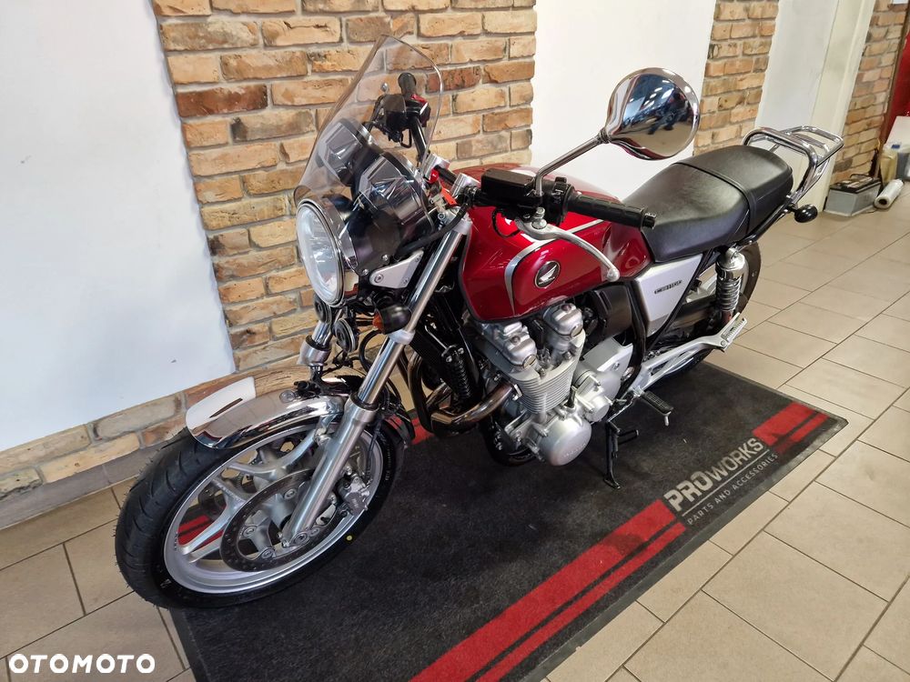 Honda CB - 9