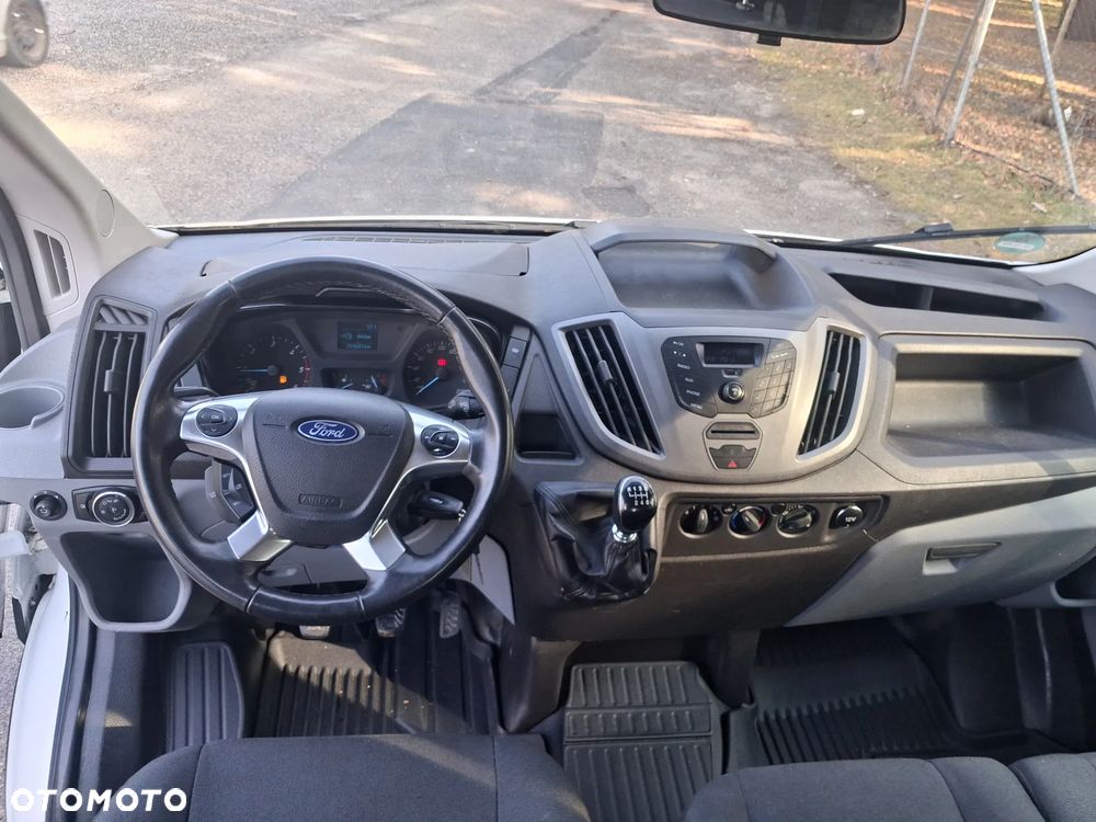 Ford TRANSIT DOKA 155KM 7 osób i paka 287cm - 18