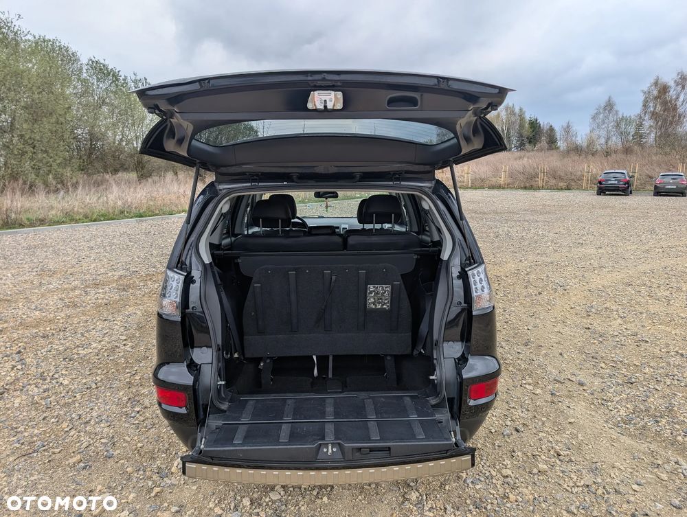 Mitsubishi Outlander 2.2 DID Instyle EU5 - 12