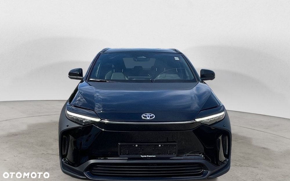 Toyota bZ4X X-MODE Lounge - 6