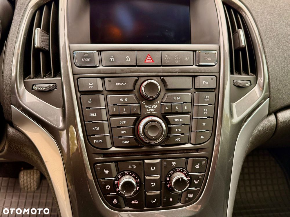 Opel Astra 2.0 CDTI Exklusiv - 14