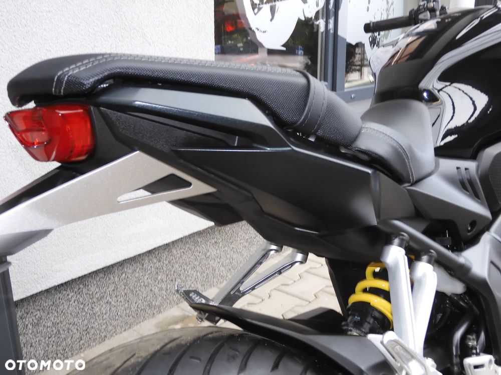 Honda CB - 14