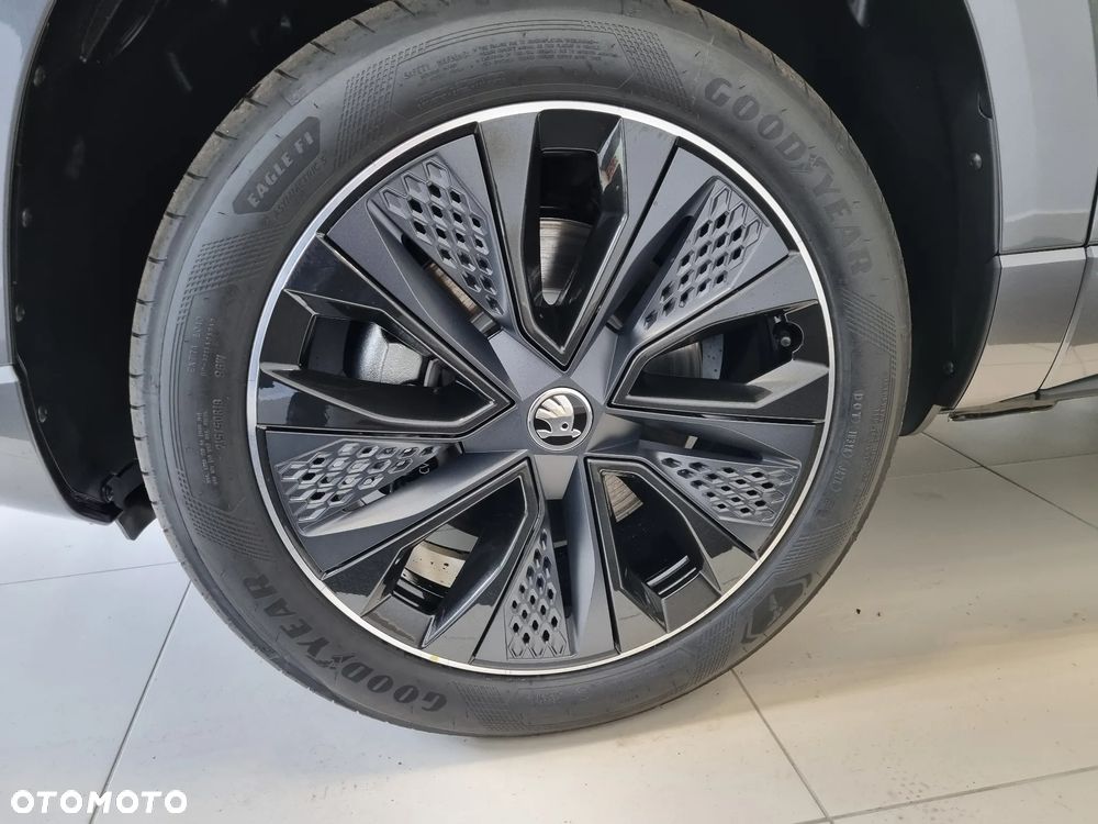 Skoda Karoq 1.5 TSI ACT Sportline DSG - 13