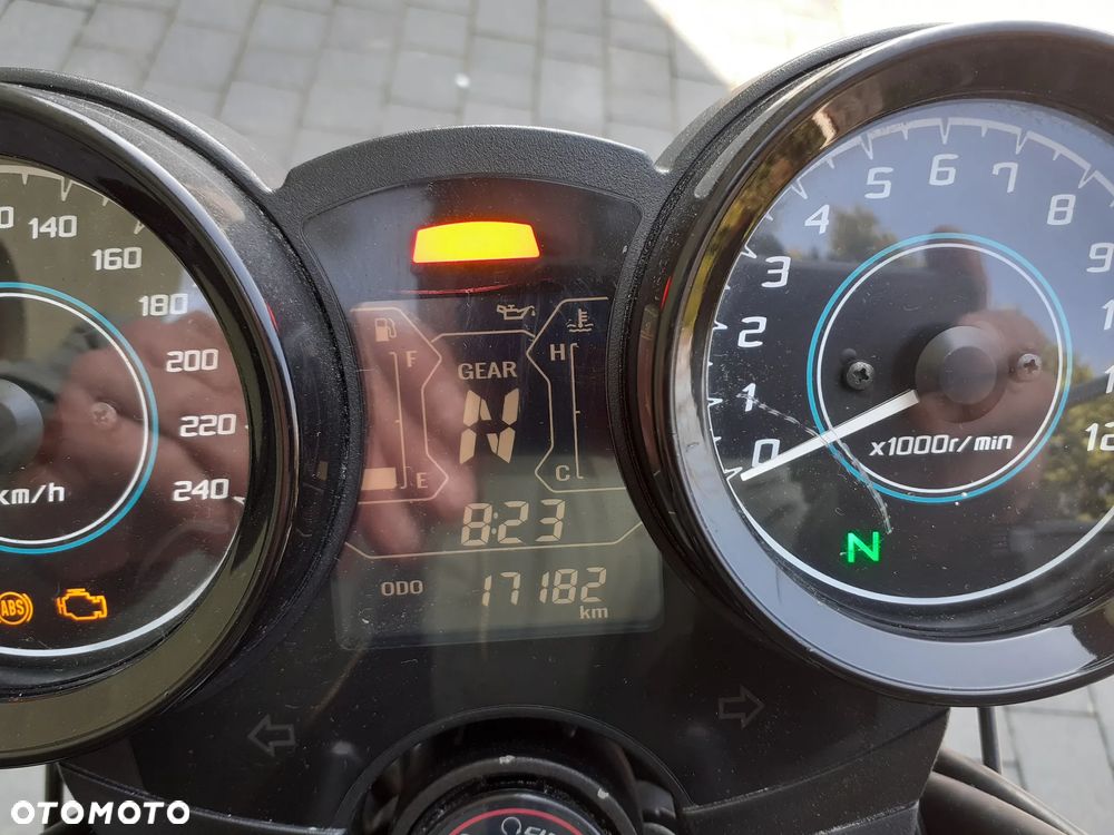 Kawasaki Z 650 RS - 20