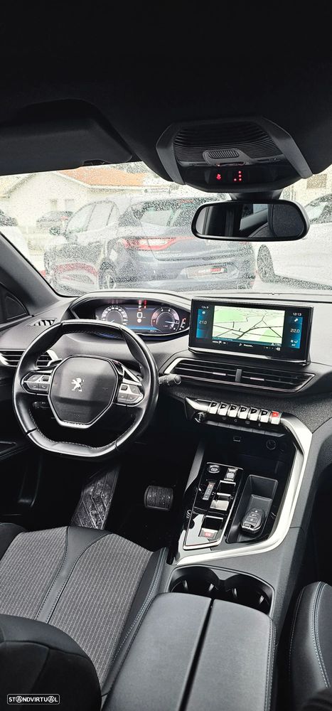 Peugeot 3008 BlueHDi 130 Stop & Start EAT8 Allure - 11